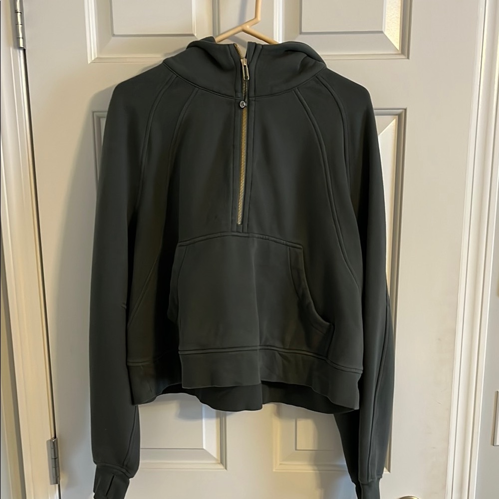 Lululemon Scuba